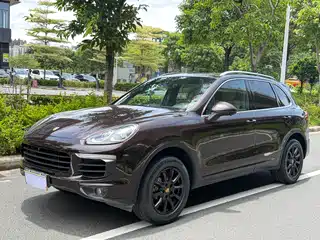 Porsche Cayenne 2016