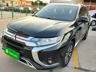 Mitsubishi Outlander 2021