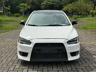 Mitsubishi Lancer EX 2017