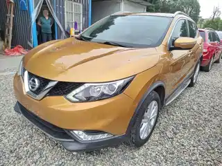 Nissan Qashqai 2015