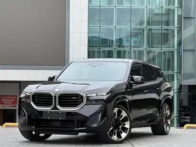 BMW XM 2024