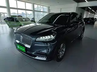 Lincoln Aviator 2021
