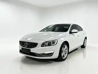Volvo S60 2015