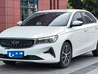Geely Emgrand 2021