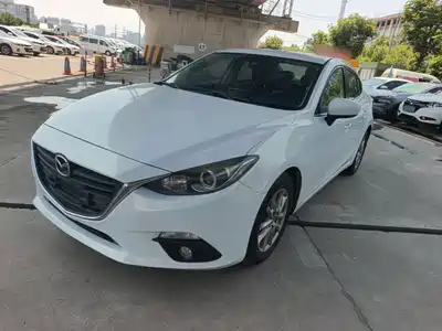 Mazda Mazda3 Axela 2016