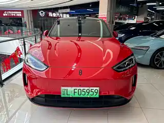 AITO Wenjie M5 2025