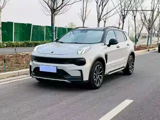 Lynk & Co 01 EM-P 2022