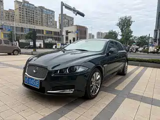 Jaguar XF 2015