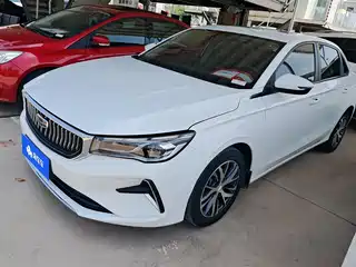 Geely Emgrand 2022