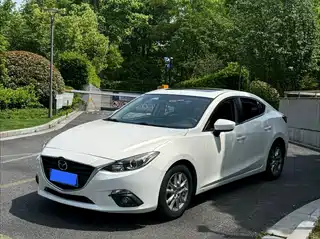 Mazda Mazda3 Axela 2014