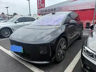 Li Auto Li i8 2025