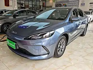 BYD Seal 05 DM-i 2025