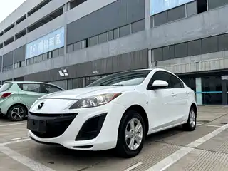 Mazda Mazda3 Axela 2011