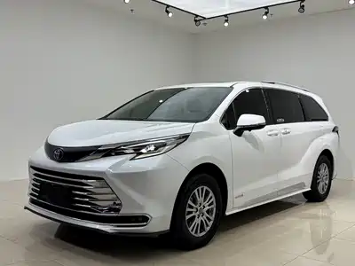 Toyota Sienna 2023