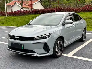 Geely Emgrand L HiP 2023