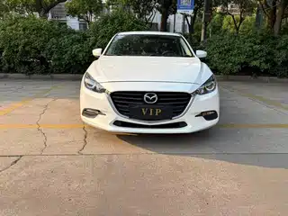Mazda Mazda3 Axela 2017