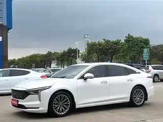 Besturn B70 2023