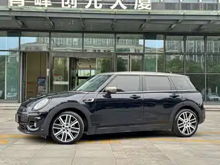 MINI CLUBMAN 2022