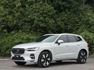 Volvo XC60 Plug-in Hybrid 2023