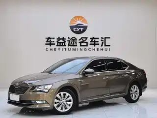 Škoda Superb 2017