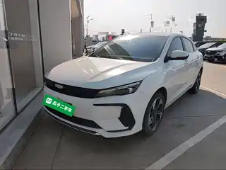 Geely Emgrand L HiP 2023