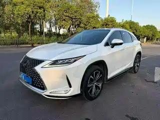 Lexus RX 2021
