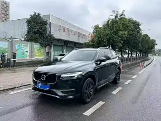 Volvo XC90 2016