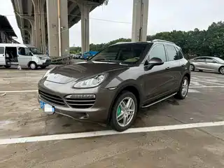 Porsche Cayenne 2014