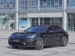 Porsche Panamera 2021