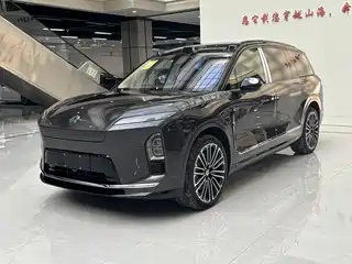NIO NIO ES8 2025