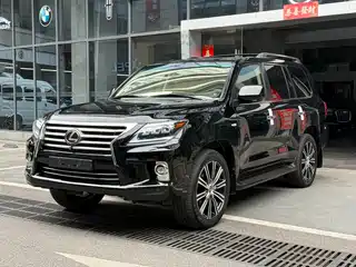 Lexus LX 2010