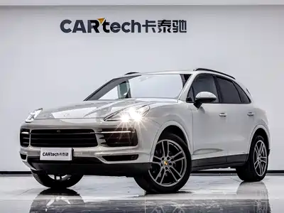 Porsche Cayenne 2021
