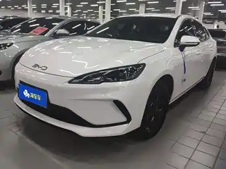 BYD Hai Bao 05 DM-i 2025