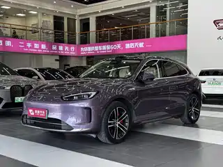 AITO Wenjie M5 2025