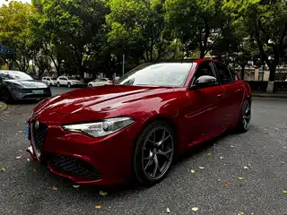 Alfa Romeo Giulia 2017