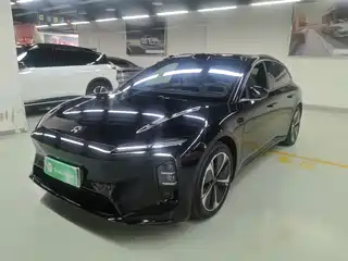 NIO NIO ET5T 2025