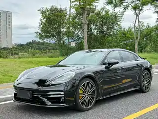 Porsche Panamera 2016
