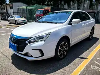 BYD Qin New Energy 2016