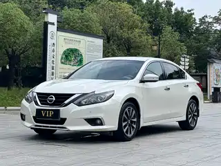 Nissan Teana 2017