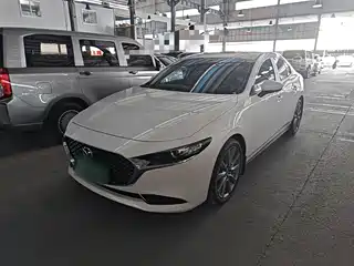 Mazda Mazda3 Axela 2025