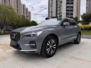 Volvo XC60 2022