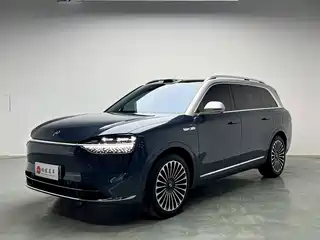 AITO Wenjie M9 2023