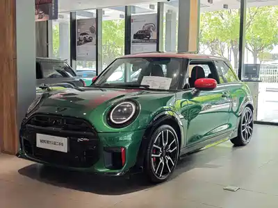 MINI JCW 2025