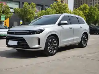 AITO Wenjie M7 2023