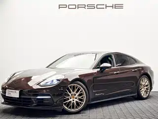 Porsche Panamera 2021