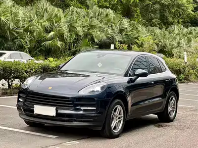 Porsche Macan 2020