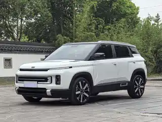 Geely ICON 2022
