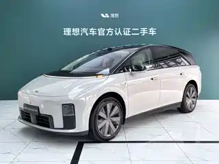 Li Auto Li i8 2025