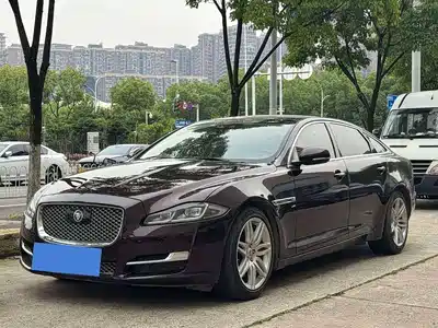 Jaguar XFL 2018