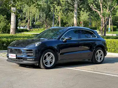 Porsche Macan 2020